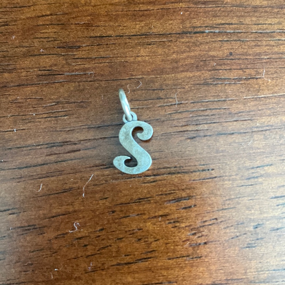 “S” James Avery charm